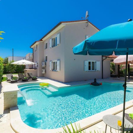 Holiday Home Villa Valentina By Interhome Loborika Экстерьер фото